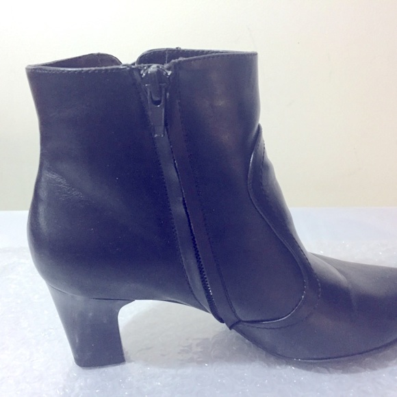 Jessica booties - Picture 7 of 8